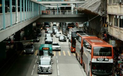 Tout savoir sur l’expatriation professionnelle : démarches, avantages et risques